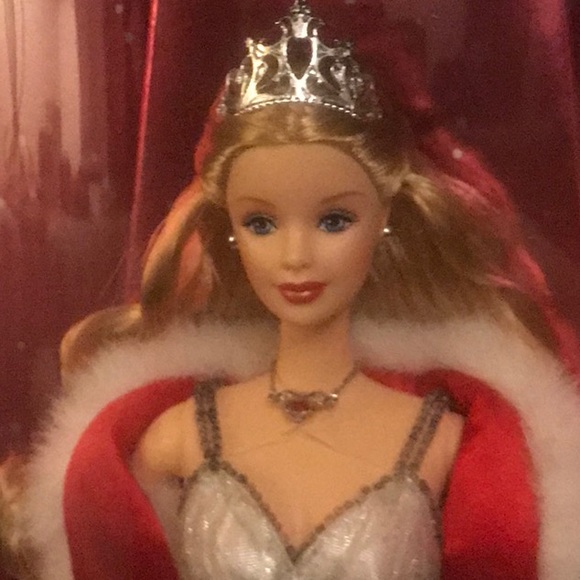 Mattel Holiday Celebration Barbie Doll 2001 Special Edition, Unopened - Picture 3 of 3